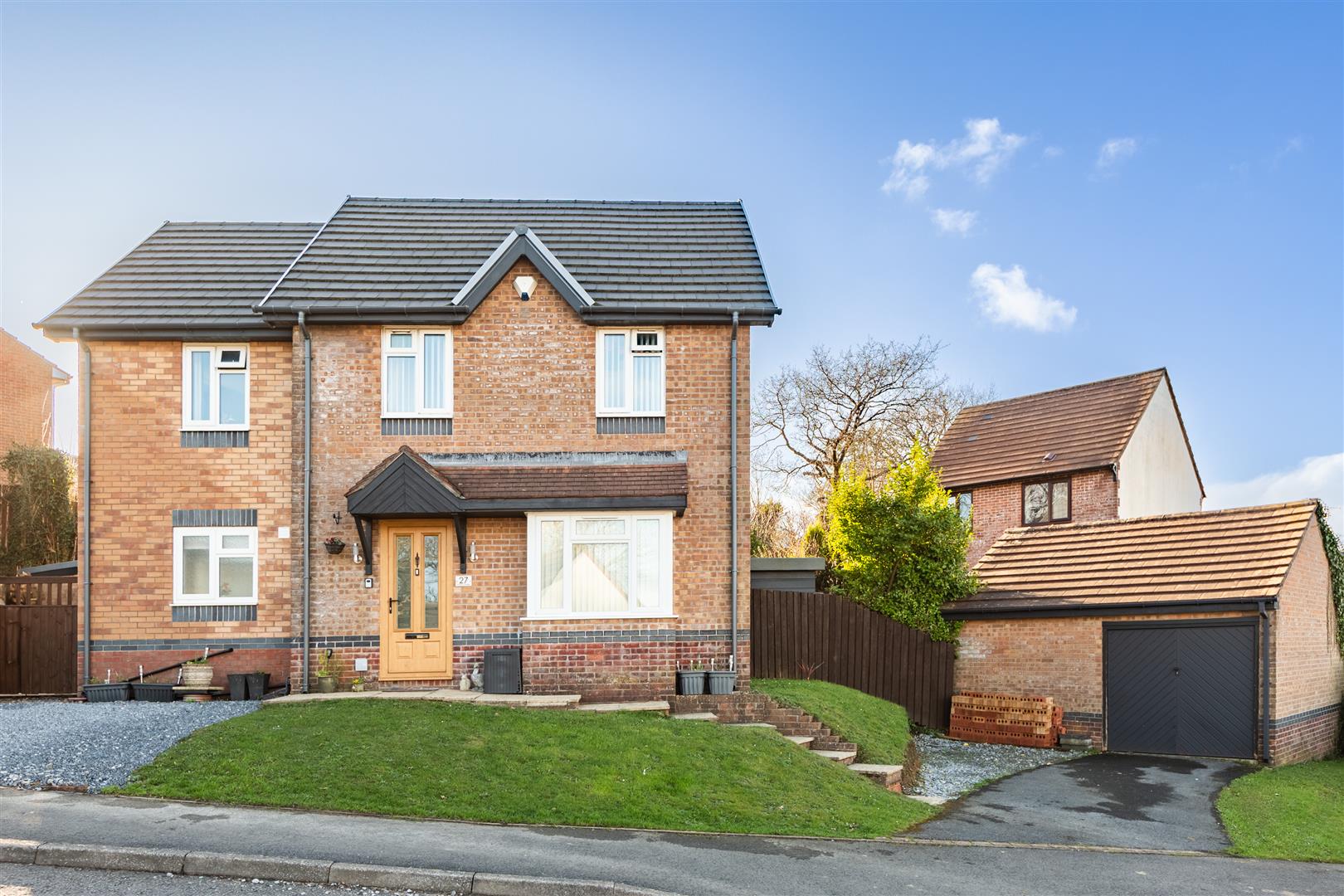 Ffordd Taliesin, Killay, Swansea, SA2 7DF